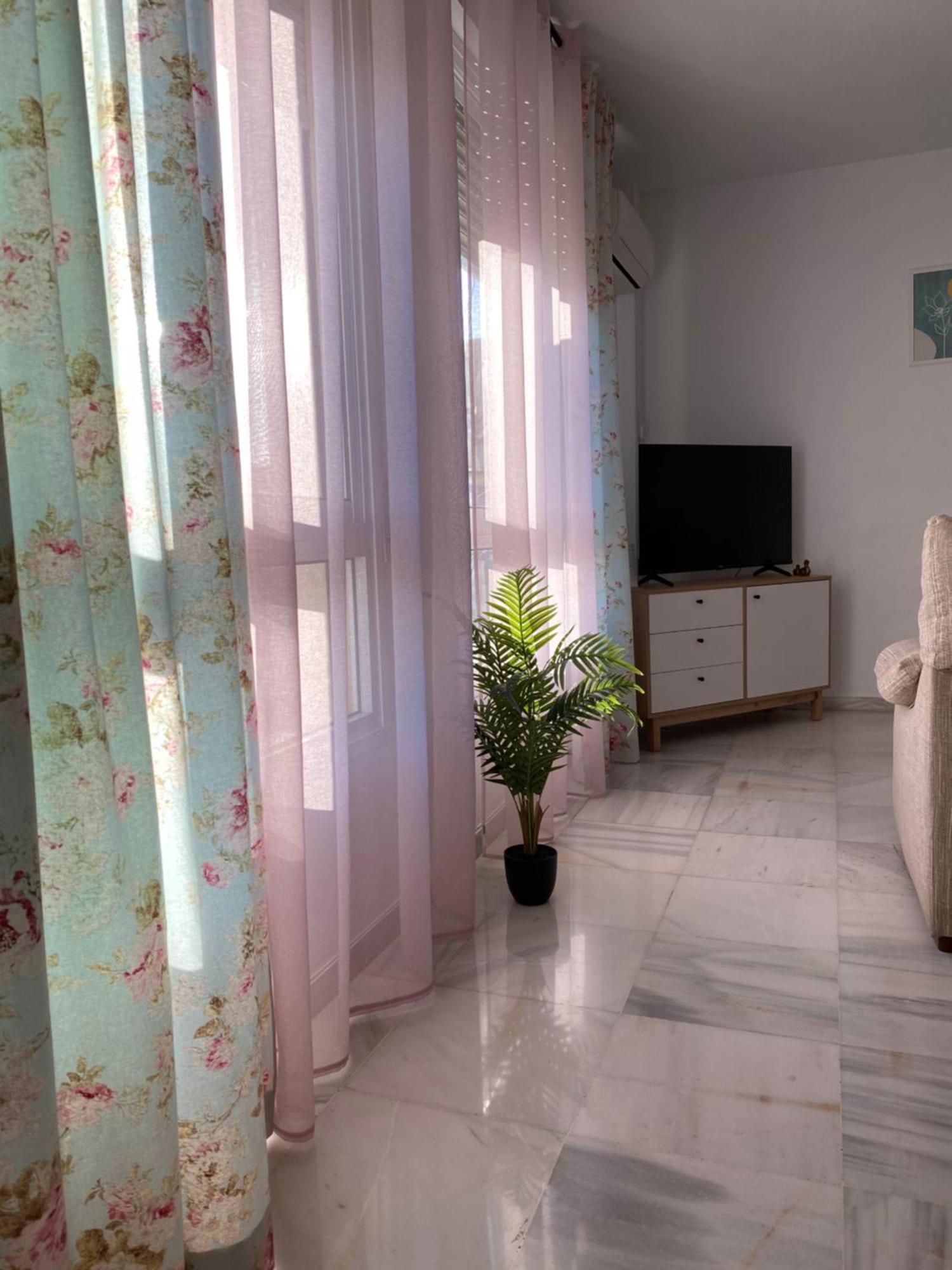 Apartamento Almenas Ecija Ngoại thất bức ảnh