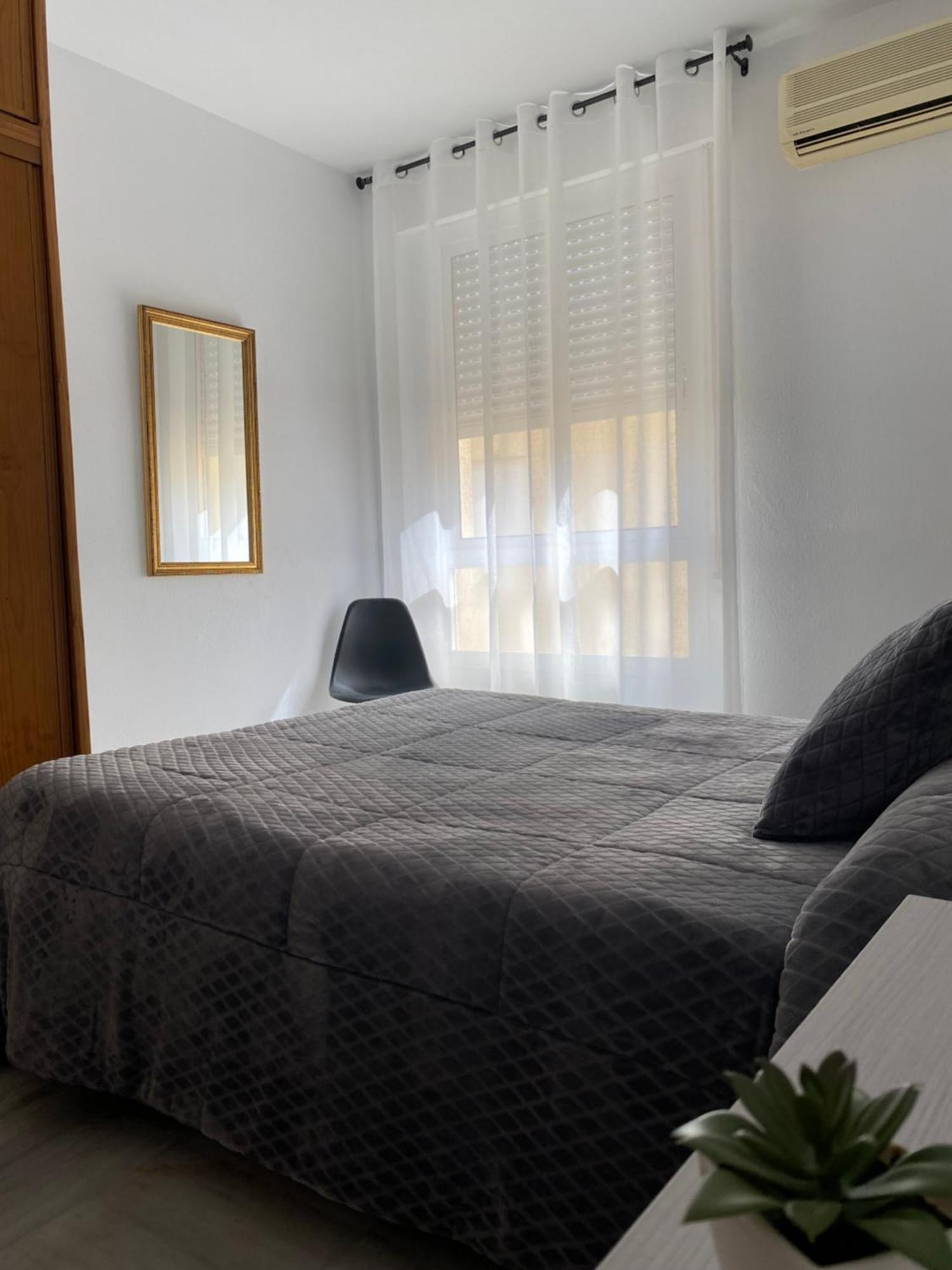 Apartamento Almenas Ecija Ngoại thất bức ảnh